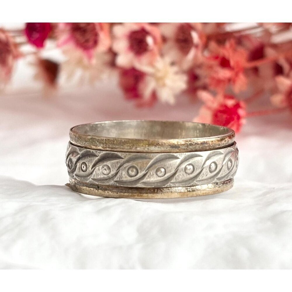 Dual Toned Hand Carved Spinner 925 Sterling Silver Vintage Ring - sz 10.5